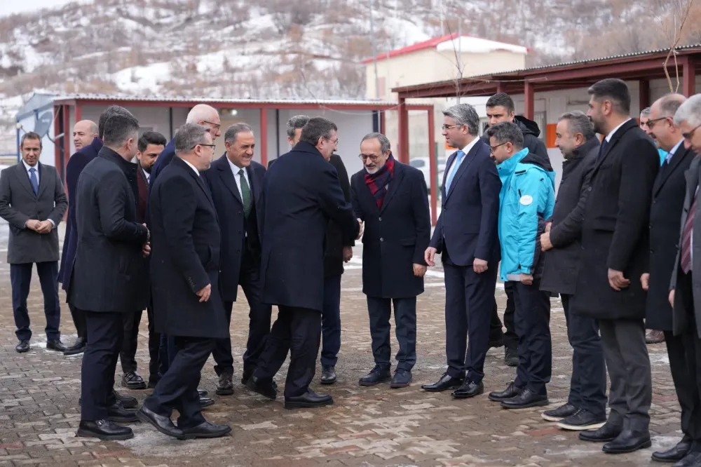 CUMHURBAŞKANI YARDIMCISI DR.  YILMAZ BİNGÖL’DE İNCELEMELERDE BULUNDU